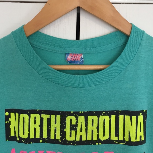 Vintage Size L, Sleeveless T-shirt, NC Cities - Picture 3 of 13